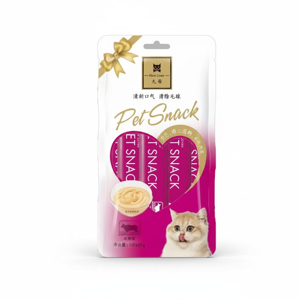 Front view of Nine Lives creamy cat treat 5 sticks pack